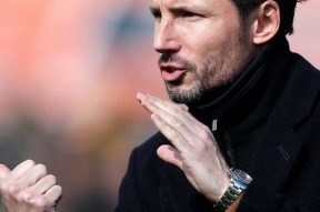 包含意大利杯窗口期再迎强敌，埃因霍温刷新队史纪录，主帅态度：质疑声仍在，阵容厚度经受考验的词条-球速登录入口